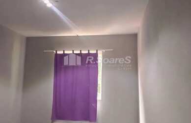 Imagem 13: Casa com 3 quartos sendo 1 suíte na Avenida Carlos Pontes- Jardim Sulacap