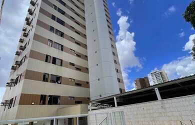 Imagem: O apartamento possui 3 Dormitórios, 3 Banheiros, 2 Vagas na