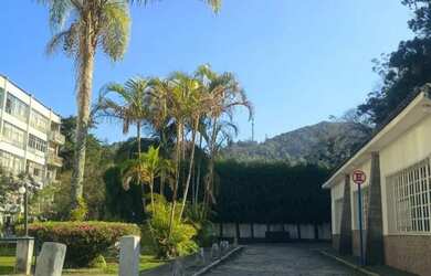 Imagem 14: EM PETRÓPOLIS: VENDO APTO 1 QUARTO MOBILIADO COM GARAGEM