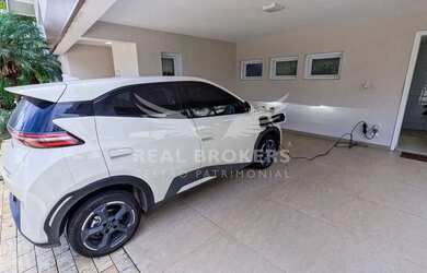 Imagem 7: Casa para locação no Tamboré 3 com 518 m² de área útil 4 suítes...