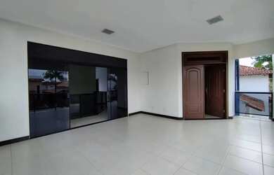 Imagem 6: BARBADA, VENDO LINDA CASA DE 4/4 SENDO 3 SUÍTES 01 MASTER NO CONDOMÍNIO...