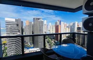 Imagem: O apartamento possui 1 Dormitório, 1 Banheiro, 1 Vaga na garagem