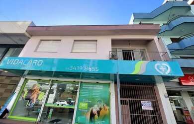 Imagem: A casa possui 5 Dormitórios, 5 Banheiros, 5 Vagas na garagem