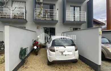 Imagem: A casa possui 2 Dormitórios, 1 Banheiro, 70m² de Área, Imóvel