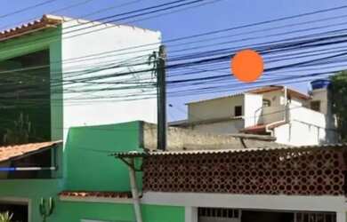 Imagem: A casa possui 3 Dormitórios, 4 Banheiros, 240m² de Área e