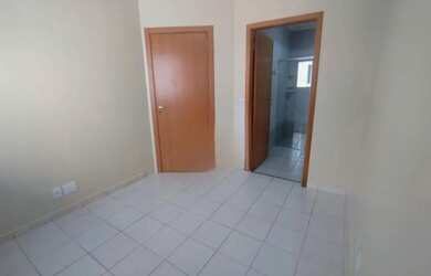 Imagem: A kitnet possui 1 Dormitório, 1 Banheiro, 32m² de Área e