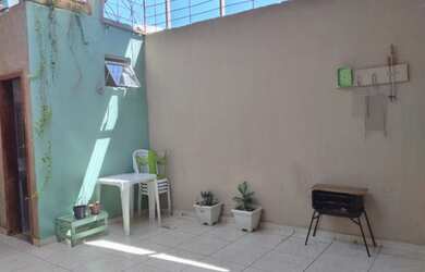 Imagem 13: Casa com frente livre área verde sozinha no lote QNL 20