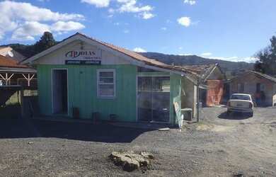 Imagem: O terreno possui 540m² de Área e está localizado em Urubici