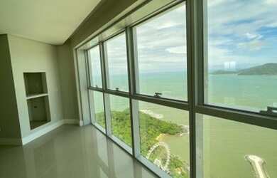 Imagem: O apartamento possui 3 Dormitórios, 3 Banheiros, 3 Vagas na