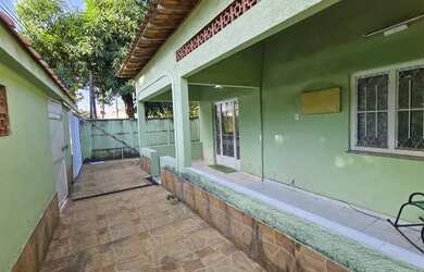 Imagem 12: Sepetiba. Casa 2qts C/ quintal, a 500Mts do Rede Economia Polisuper!!!