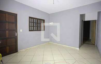 Imagem: A casa possui 1 Dormitório, 1 Banheiro, 60m² de Área e está