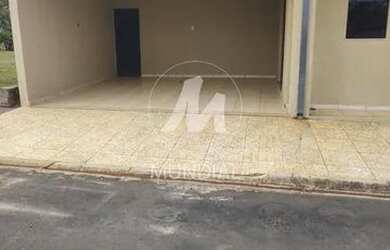 Imagem: A casa em condomínio possui 2 Dormitórios, 3 Banheiros, 2