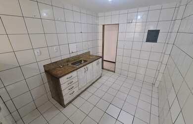 Imagem: O apartamento possui 3 Dormitórios, 2 Banheiros, 1 Vaga na