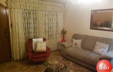 Imagem: A casa possui 2 Dormitórios, 1 Banheiro, 1 Vaga na garagem