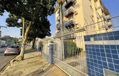 Imagem: O apartamento possui 3 Dormitórios, 2 Banheiros, 1 Vaga na