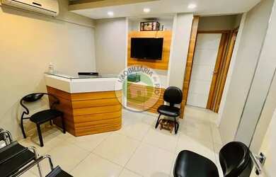 Imagem: O depósito possui 1 Vaga na garagem, 43m² de Área e está