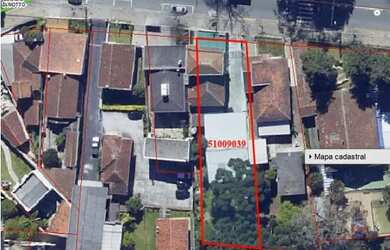 Imagem: O terreno possui 735m² de Área e está localizado em Bom