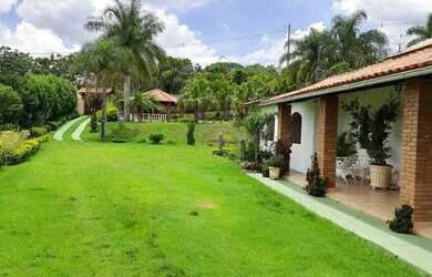 Imagem: A fazenda possui 250m² de Área e está localizado em Mairinque