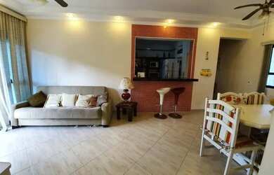 Imagem 7: REFORMADO - 02 DORMS DEP. EMP - LADO PRAIA - PISCINA