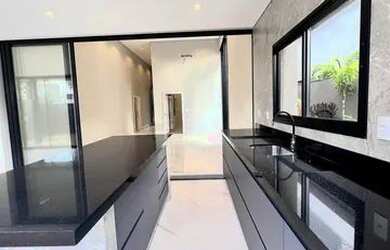 Imagem 4: Casa de condomínio térrea para venda com 232 metros quadrados com 3...