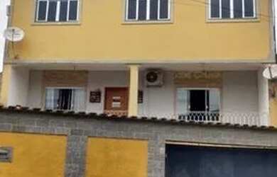 Imagem: A casa possui 2 Dormitórios, 1 Banheiro e está localizado