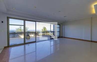 Imagem: O apartamento na cobertura possui 5 Dormitórios, 5 Banheiros