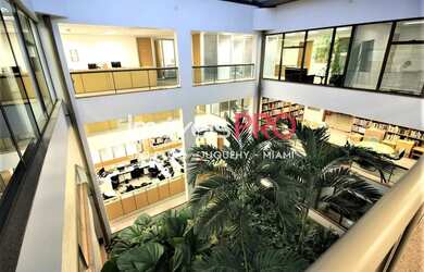 Imagem 3: Monousuario com 2 entradas distintas, 3 pavimentos, 69 vagas, elevador,...