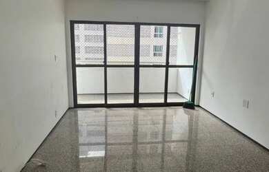 Imagem: O apartamento possui 3 Dormitórios, 3 Banheiros, 2 Vagas na