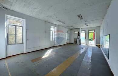 Imagem 4: Ponto com vista mar no porto da Barra R$ 800.000,00