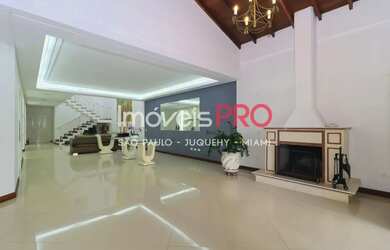 Imagem 4: Sobrado maravilhoso com 400 m2 com piscina na região mais nobre do Planalto...