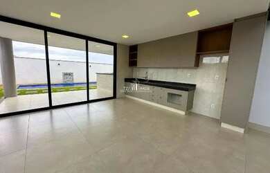 Imagem 5: Casa Térrea com 3 suítes plenas- localizada no Jardins Nápoles