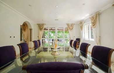 Imagem 11: Casa à venda e para alugar em Santana de Parnaíba, Alphaville, com 4...