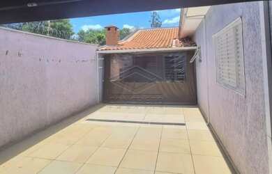 Imagem 13: Casa Residência em Jaú. Varanda, 12m² de Área, 3 Vagas na garageme2...