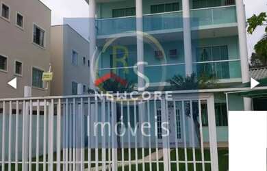 Imagem: A casa possui 4 Dormitórios, 5 Banheiros, 4 Vagas na garagem