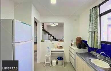 Imagem 15: Casa para Venda - 3 dormitórios, sendo 1 suites, 2 vagas - Menino Deus