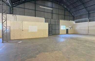 Imagem 4: Locação Galpão 400 m² por R$ 8.479 - Glebas - Franco da Rocha