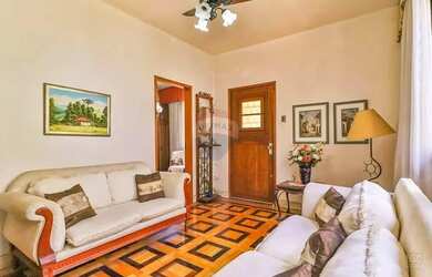 Imagem 11: Espaço, Sol e Tradição Casa Clássica com 6 Dormitórios em Terreno...