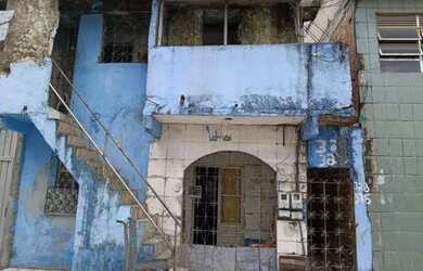 Imagem: A casa possui 2 Dormitórios, 1 Banheiro e está localizado