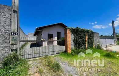 Imagem: A casa possui 2 Dormitórios, 2 Banheiros, 78m² de Área e