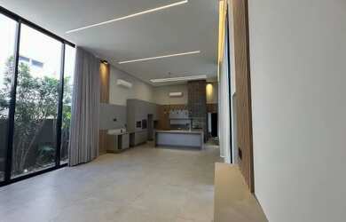 Imagem: A casa em condomínio possui 3 Dormitórios, 4 Banheiros, 4