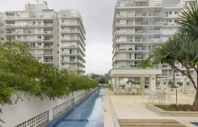 Imagem: O apartamento possui 3 Dormitórios, 3 Banheiros, 2 Vagas na