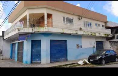 Imagem: A casa possui 3 Dormitórios, 2 Banheiros e 1 Vaga na garagem