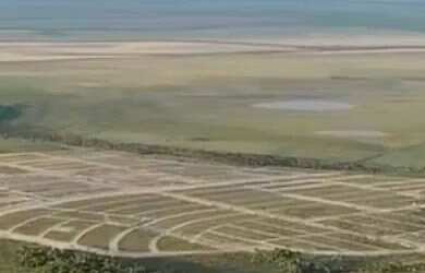 Imagem: O terreno possui 340m² de Área e está localizado em Estados