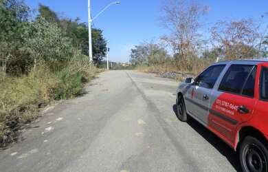 Imagem 6: Lote para venda possui 300 metros quadrados em Cachoeira - Betim - MG