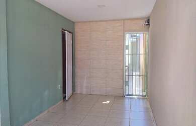 Imagem 11: Casa com frente livre área verde sozinha no lote QNL 20