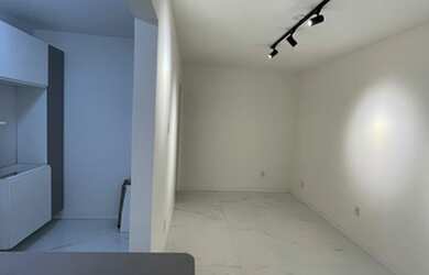 Imagem 4: Apartamento JK todo reformado para venda no Menino Deus - Porto Alegre - RS