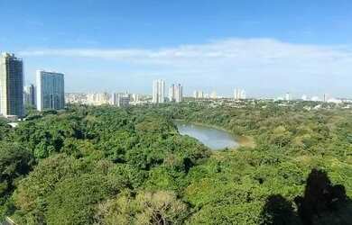 Imagem: O apartamento possui 4 Dormitórios, 5 Banheiros, 5 Vagas na