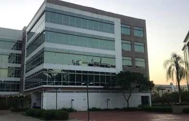 Imagem: O depósito possui 1 Vaga na garagem, 40m² de Área e está