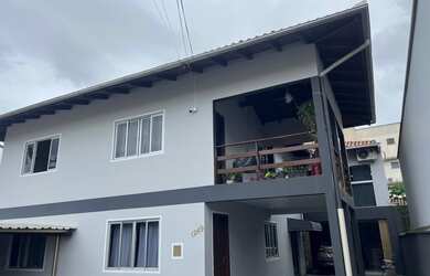 Imagem: O apartamento na cobertura possui 3 Dormitórios, 1 Banheiro