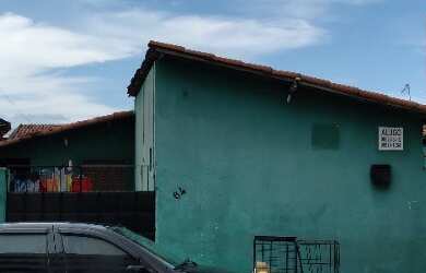 Imagem: Casa com três kitnetes (Vendo ou troco por casa apartamento